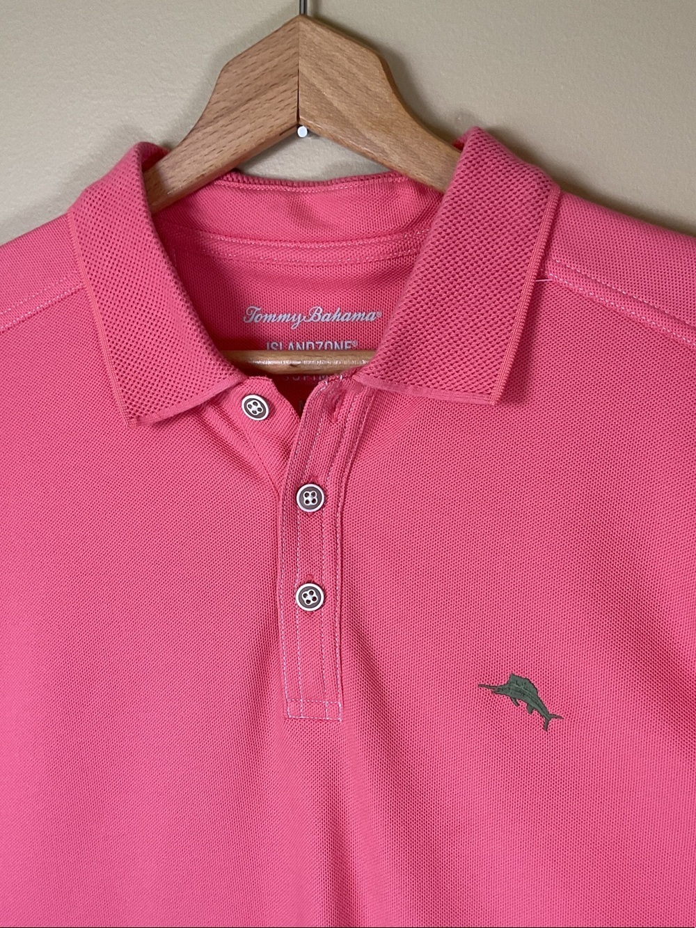 Tommy Bahama Bundle Supima Polo with Embroidered Marlin Size M